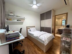 Esparina Residences (D19), Condominium #574082021